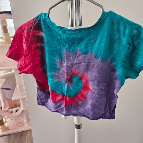 Crop Tee - Picture 3 of 3